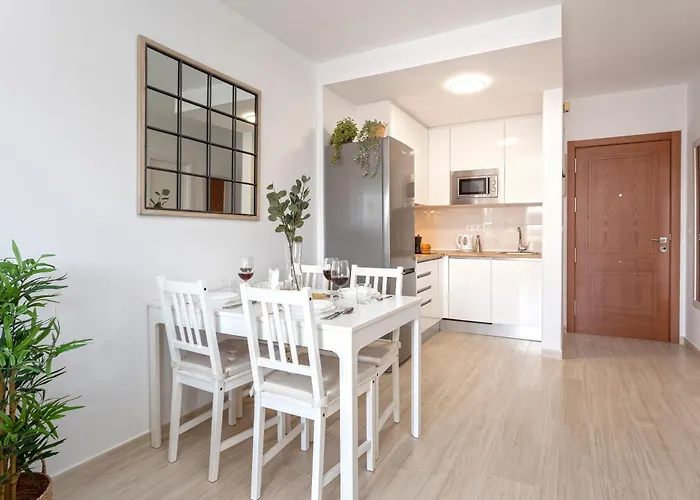 Sunstay Flat I Seaviews *